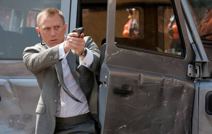 Дэниэл Крейг в фильме «007: Координаты «Скайфолл» выступает в новинке Seamaster Planet Ocean 600M Omega Co-Axial Chronometer