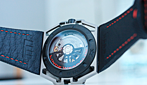 задняя сторона часов SpidoLite II Titanium Red