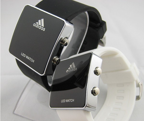 часы LED: самая популярная часовая новинка Adidas 2012 года