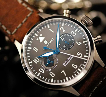 Часы Nav B-Chrono 47 Titanium Anniversary Edition от Steinhart Часы Nav B-Chrono 47 Titanium Anniversary Edition от Steinhart