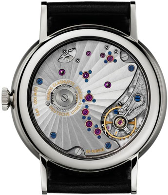 задняя сторона часов Lambda от NOMOS Glashütte