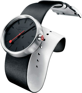 Часы Bold от Mondaine