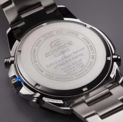задняя сторона часов Edifice EQS-A500RB