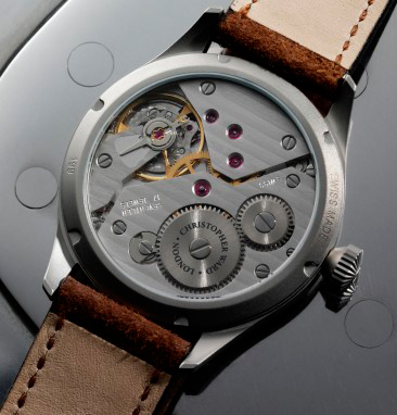 задняя сторона часов Christopher Ward C8 Regulator