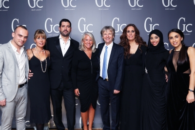 Фотопроект «Smart Luxury Moments» фотографа Пино Гомеса и компании Gc в Базеле Фотопроект «Smart Luxury Moments» фотографа Пино Гомеса и компании Gc в Базеле