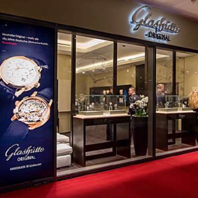 новый флагманский бутик Glashütte Original в Дрездене