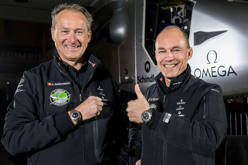   (Bertrand Piccard)    (André Borschberg)