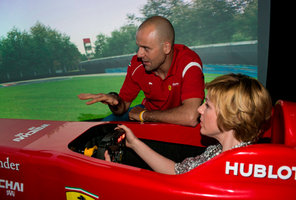 10-летие Ferrari в России: лимитированные часы Big Bang Ferrari от Hublot 