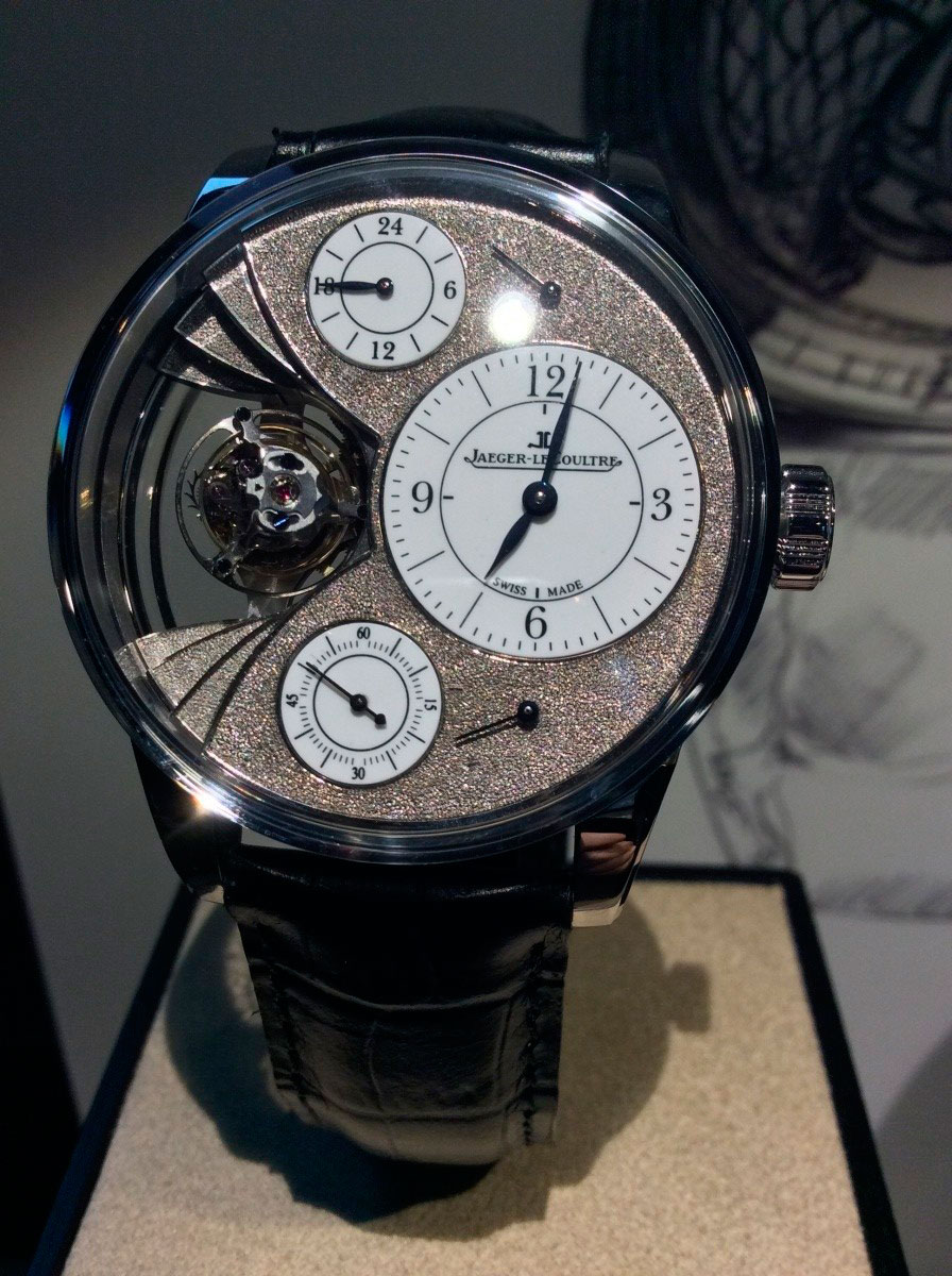 Часы Duomètre Sphérotourbillon от Jaeger-LeCoultre