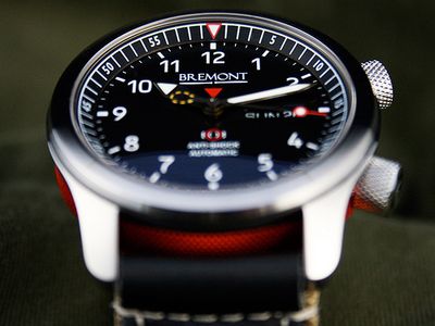 Часы MBIII от Bremont и Martin-Baker