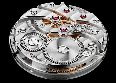 Механизм часов Legacy Machine 101  от MB&F