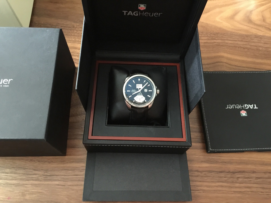 часы TAG Heuer Calibre 8 RS Grand-Date GMT Automatic