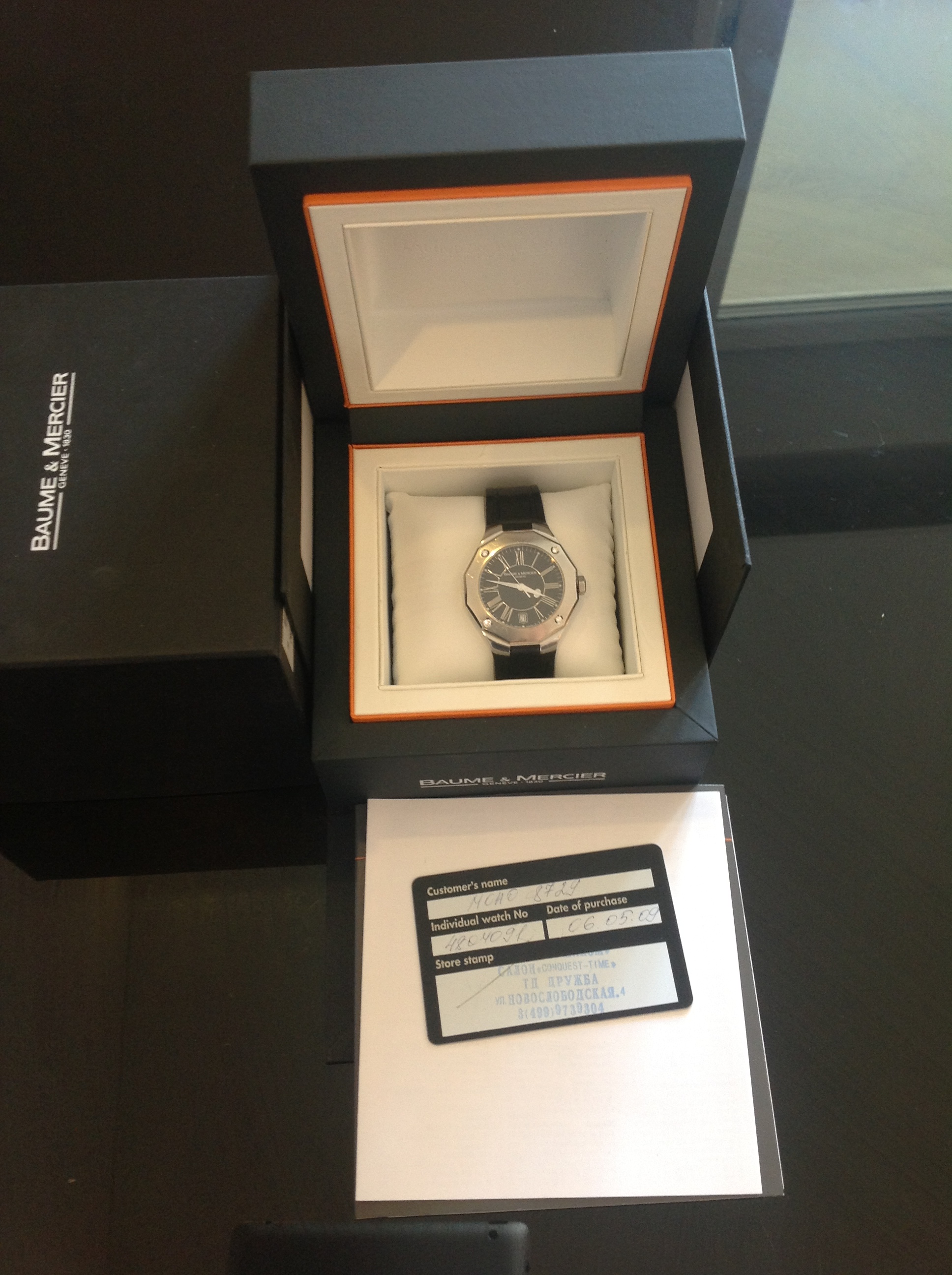 часы Baume & Mercier Женские часы с бриллиантами