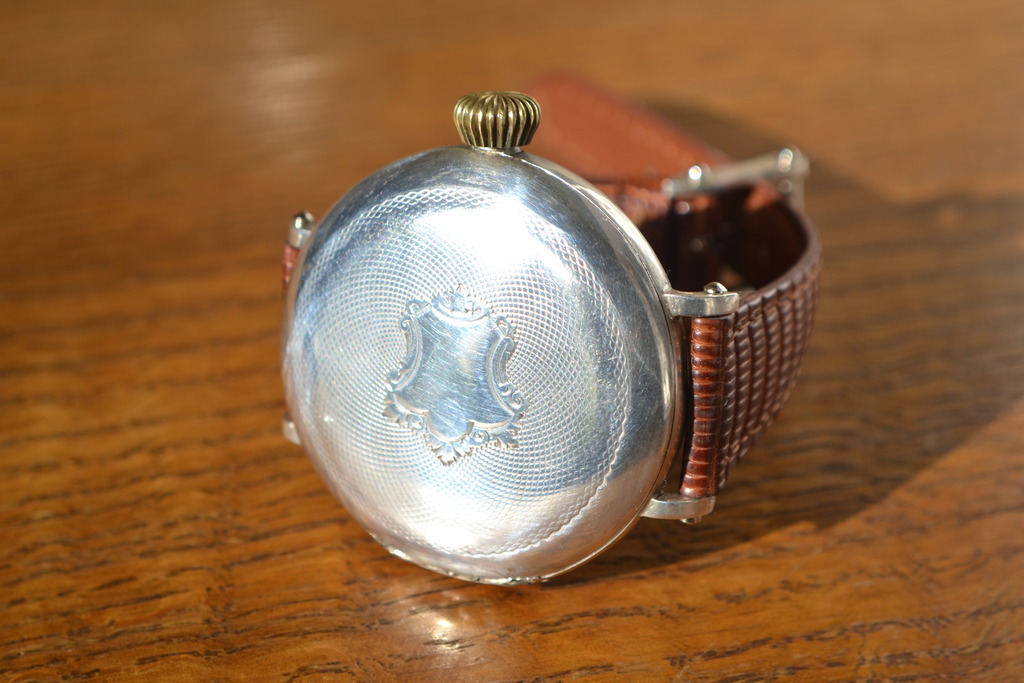 часы Glashutte Original EMO