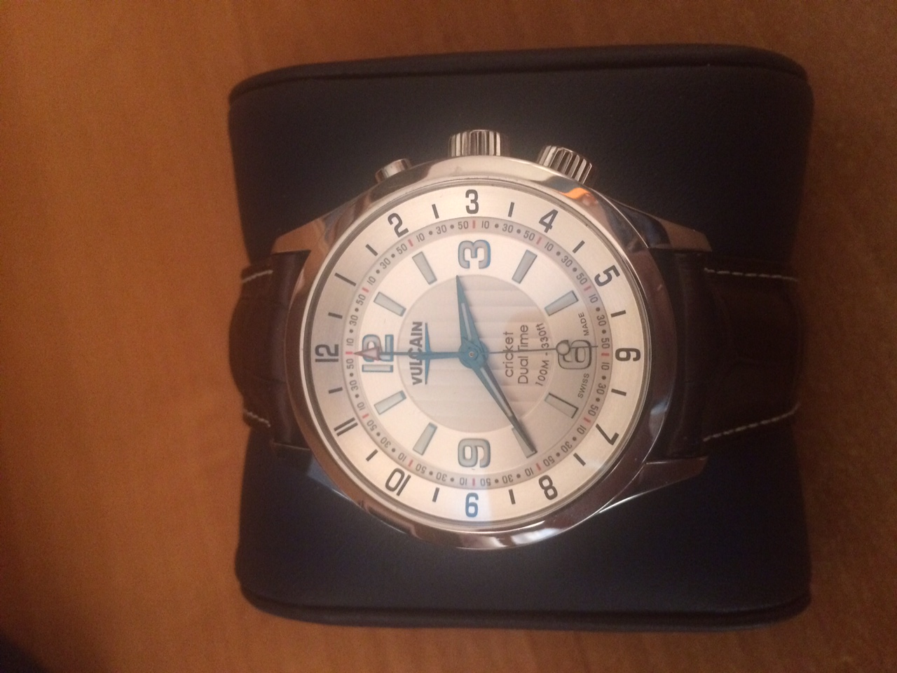 часы Vulcain Aviator Dual Time - Steel