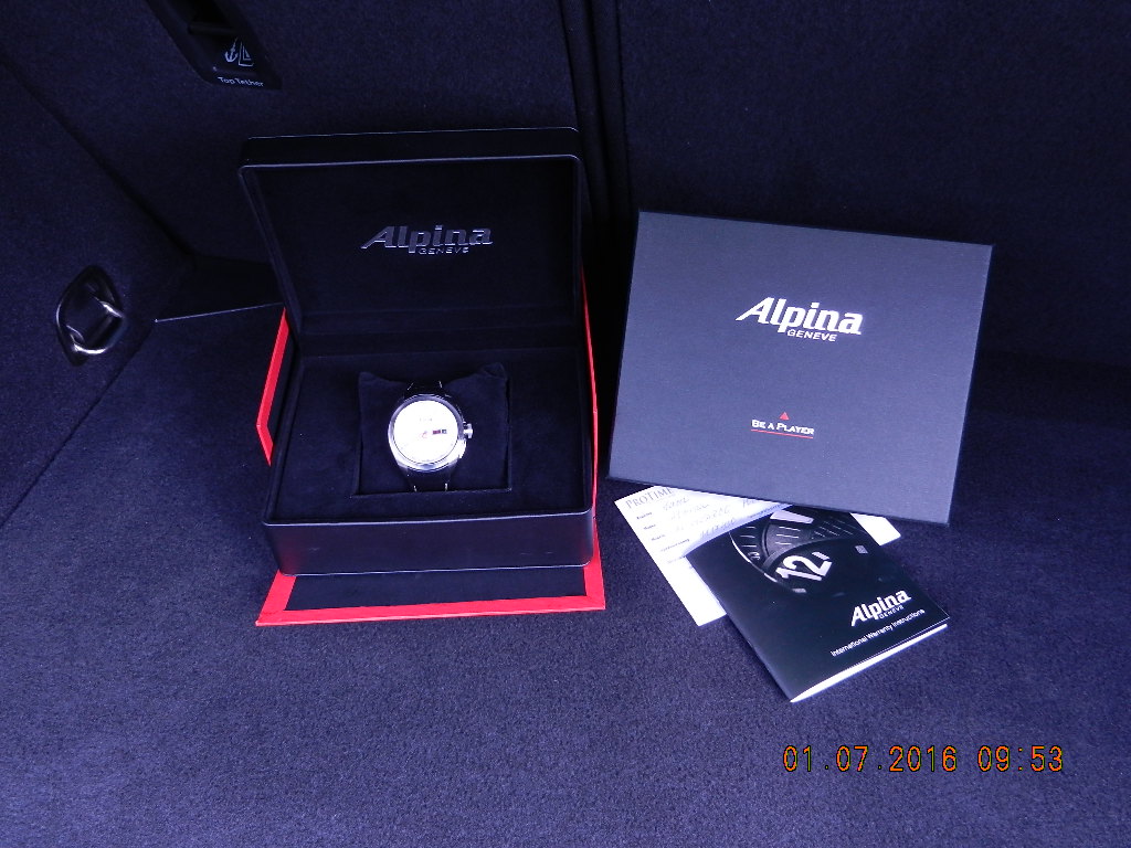 часы Alpina Nightlife