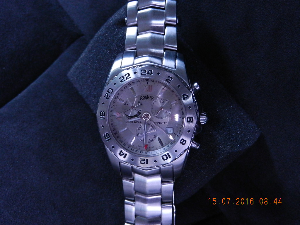 часы Roamer Stingray Alarm GMT