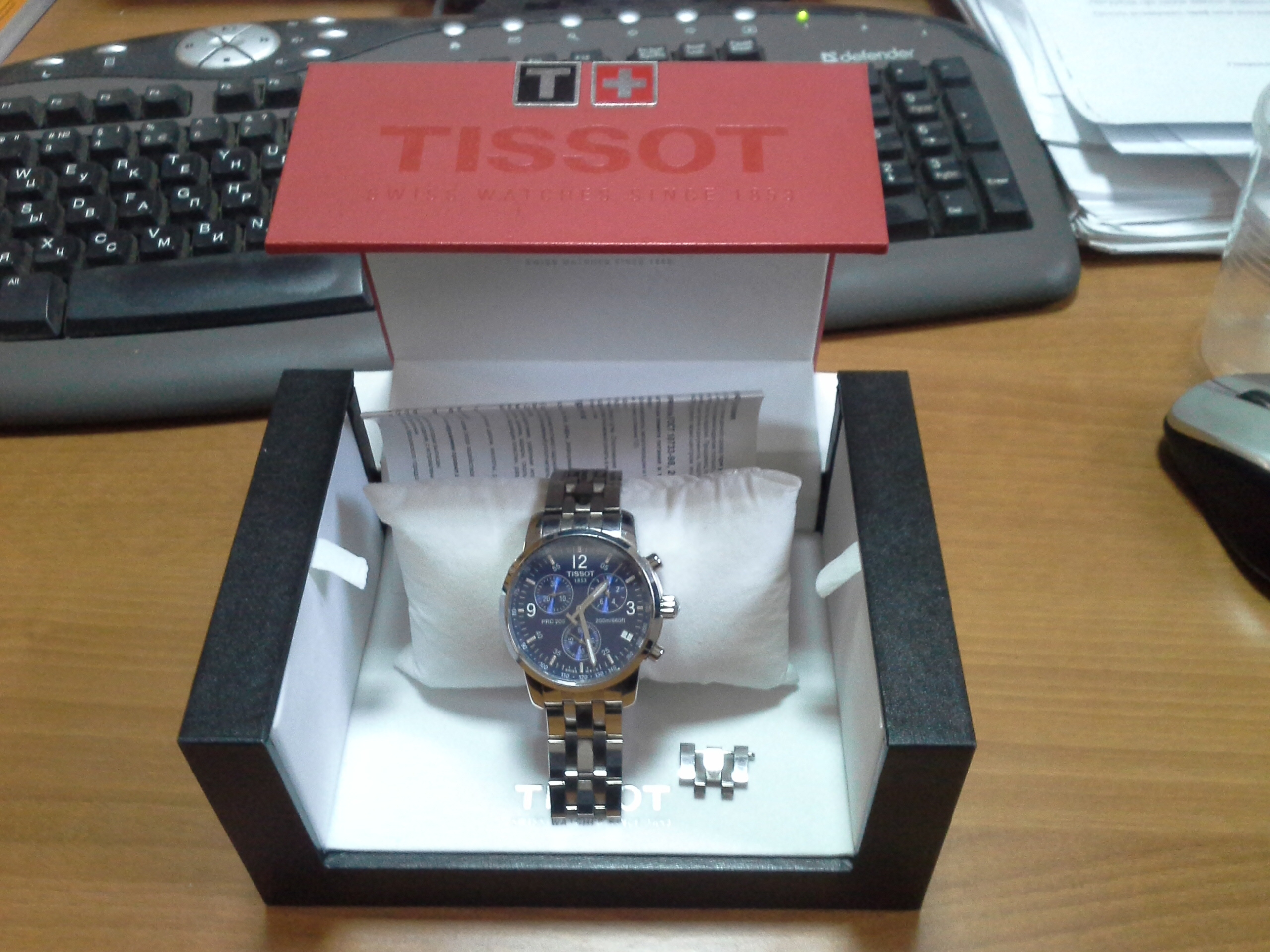 часы Tissot TISSOT PRC 200 QUARTZ CHRONOGRAPH
