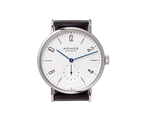 часы Nomos Tangomat
