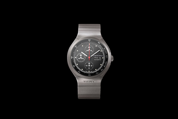 часы Porsche Design Titan Chronograph