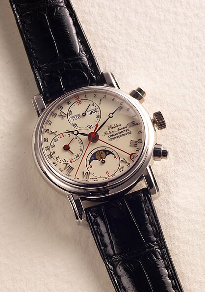  Waldan International Chronograph Chronometer