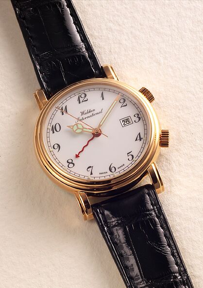часы Waldan International Retro Alarm