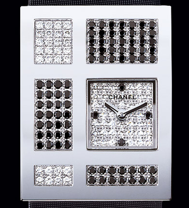 часы Chanel Or blanc 18 carats / Cadran pavé diam 4 diam. noirs