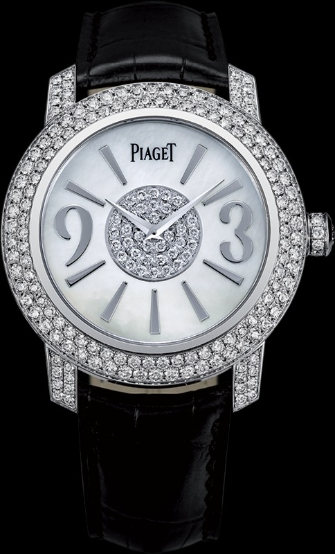  Piaget Limelight round-shaped watch