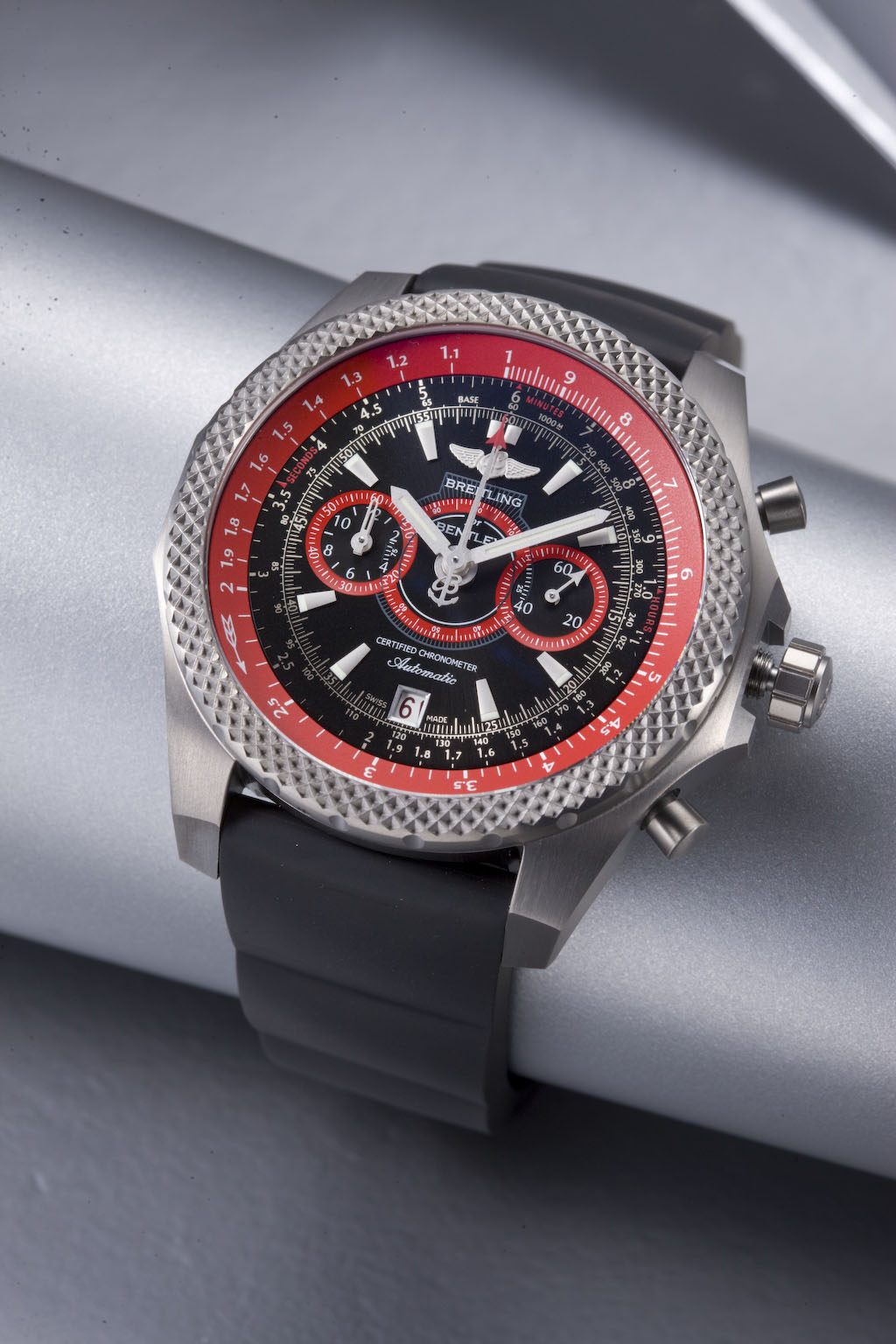 часы Breitling Bentley Supersports Light Body Limited Edition