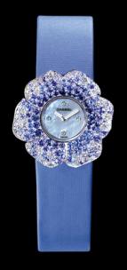часы Chanel Or blanc 18 carats / Pétales sertis diam & saphirs