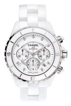 часы Chanel J12 Céramique blanche