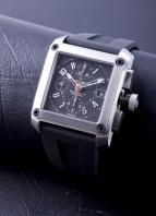  Baume & Mercier Hampton Square