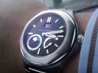 часы Girard Perregaux Laureato